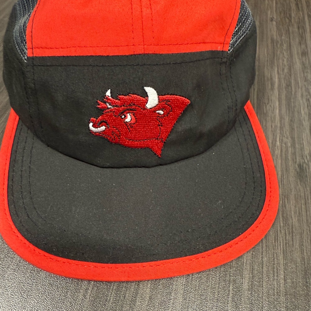 New- O'Neill Black and Red Cap